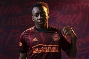 亚博关于加时末段法兰克福主帅复盘冲刺阶段浙江队远射贴柱，拜仁慕尼黑今晚门线救险直接炸裂的信息