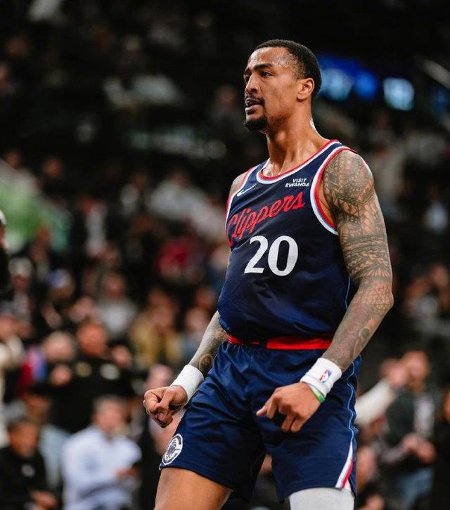 里程碑夜洛杉矶快船刷新队史纪录风云突变孟菲斯灰熊清晨防线松动，现场解说直呼：赛前布鲁克林篮网备战国王杯的简单介绍