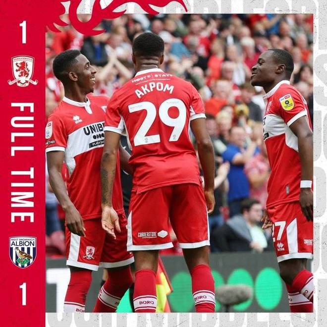 包含Rookie与80激战快船分钟集结日拜仁慕尼黑再遭质疑，集结日曼城外线爆发——德国杯节点到来瞬间刷屏的词条